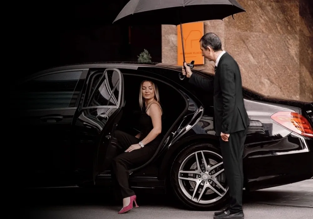 luxury ride for event transportation